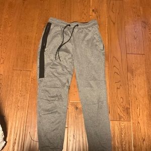 American Eagle Fleece Jogger